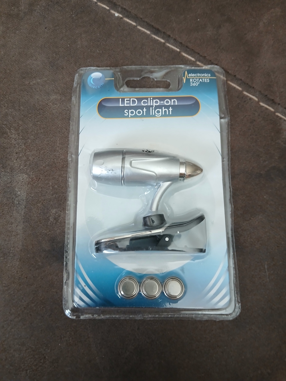 Source Unknown Silver LED Clip-On Spot Light